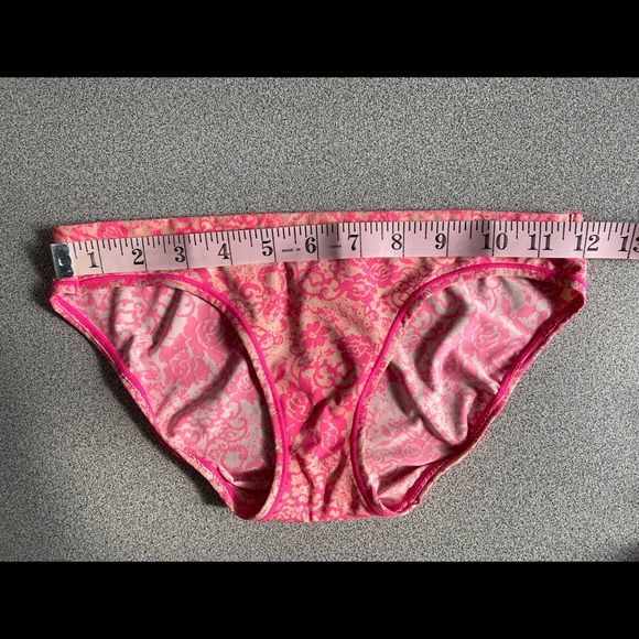 La Senza  Neon Pink Panties Size XS - Picture 6 of 8
